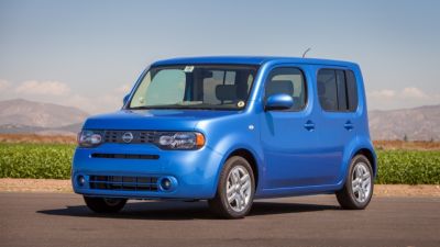 2014 Nissan cube Algys Autos supply Nissan Cube and Nissan Cubic for sale uk registered direct import from Japan,