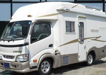 toyota-camroad-campervan toyota camroad full campervan 4 berth