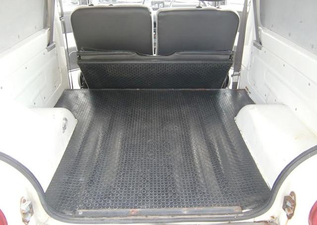 nissan cargo for sale