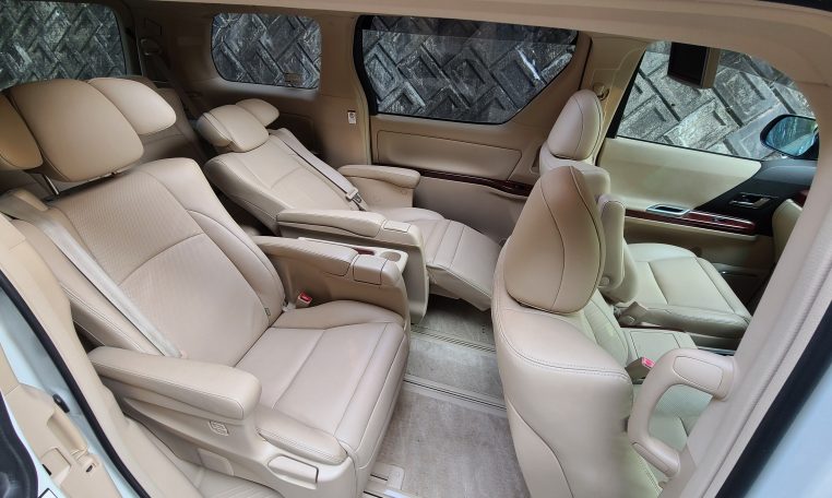 Toyota Alphard supplied for sale fully UK registered direct from Japan